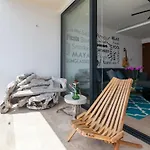 Dream Condo Between Beach&5ta